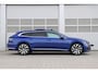 Volkswagen Arteon Shooting Brake 1.4 TSI eHybrid 218pk R-Line Business+ | SoH 92% | Trekhaak | Panoramadak | Achteruitrijcamera | Stoelverwarming | Navigatie | Lederenbekleding