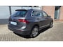 Volkswagen Tiguan 2.0 TSI 4Motion Highline Navi, 180pk Cam 360, EL Klep, Dodehoek, EL Trekhaak, Winterpack, Head-Up, Xenon