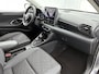 Toyota Yaris 1.5 Hybrid 115 Dynamic Comfort Pack | BTW voertuig | Dealer onderhouden | Stoel+Stuurverwarming  | Dodehoek detectie | Parkeersensoren voor+achter | Climate Control | Cruise Control Adaptive | Navigatie | Apple CarPlay/Android