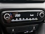 Toyota Yaris 1.5 Hybrid 115 Dynamic Comfort Pack | BTW voertuig | Dealer onderhouden | Stoel+Stuurverwarming  | Dodehoek detectie | Parkeersensoren voor+achter | Climate Control | Cruise Control Adaptive | Navigatie | Apple CarPlay/Android