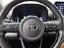 Toyota Yaris 1.5 Hybrid 115 Dynamic Comfort Pack | BTW voertuig | Dealer onderhouden | Stoel+Stuurverwarming  | Dodehoek detectie | Parkeersensoren voor+achter | Climate Control | Cruise Control Adaptive | Navigatie | Apple CarPlay/Android