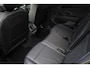 Volkswagen Tayron 1.5 eHybrid R-Line Edition 272PK / 200kW DSG, Comfort pakket plus (verwarmbare voorstoelen, verwarmbare achterbank, verwarmbare voorruit), LED Matrix (IQ.Lights), panoramadak, Harman Kardon geluidssysteem, Black Style pakket, draadloos Apple Carplay & Android Auto, DAB+, elektrische achterklep (Easy Open & Close), parkeerassistent (Park Assist Pro), 3-zone climatronic, adaptief onderstel (DCC), dodehoekdetectie (Side Assist), adaptieve cruise control (ACC), ErgoActive voorstoelen met massage- en geheugenfunctie, elektrisch verstel-, verwarm- en inklapbare buitenspiegels, lederen 'Varenna' bekleding, 20" 'York' LMV etc.