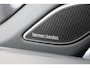 Volkswagen Tayron 1.5 eHybrid R-Line Edition 272PK / 200kW DSG, Comfort pakket plus (verwarmbare voorstoelen, verwarmbare achterbank, verwarmbare voorruit), LED Matrix (IQ.Lights), panoramadak, Harman Kardon geluidssysteem, Black Style pakket, draadloos Apple Carplay & Android Auto, DAB+, elektrische achterklep (Easy Open & Close), parkeerassistent (Park Assist Pro), 3-zone climatronic, adaptief onderstel (DCC), dodehoekdetectie (Side Assist), adaptieve cruise control (ACC), ErgoActive voorstoelen met massage- en geheugenfunctie, elektrisch verstel-, verwarm- en inklapbare buitenspiegels, lederen 'Varenna' bekleding, 20" 'York' LMV etc.