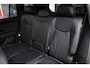 Volkswagen Tayron 1.5 eHybrid R-Line Edition 272PK / 200kW DSG, Comfort pakket plus (verwarmbare voorstoelen, verwarmbare achterbank, verwarmbare voorruit), LED Matrix (IQ.Lights), panoramadak, Harman Kardon geluidssysteem, Black Style pakket, draadloos Apple Carplay & Android Auto, DAB+, elektrische achterklep (Easy Open & Close), parkeerassistent (Park Assist Pro), 3-zone climatronic, adaptief onderstel (DCC), dodehoekdetectie (Side Assist), adaptieve cruise control (ACC), ErgoActive voorstoelen met massage- en geheugenfunctie, elektrisch verstel-, verwarm- en inklapbare buitenspiegels, lederen 'Varenna' bekleding, 20" 'York' LMV etc.