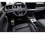 Volkswagen Tayron 1.5 eHybrid R-Line Edition 272PK / 200kW DSG, Comfort pakket plus (verwarmbare voorstoelen, verwarmbare achterbank, verwarmbare voorruit), LED Matrix (IQ.Lights), panoramadak, Harman Kardon geluidssysteem, Black Style pakket, draadloos Apple Carplay & Android Auto, DAB+, elektrische achterklep (Easy Open & Close), parkeerassistent (Park Assist Pro), 3-zone climatronic, adaptief onderstel (DCC), dodehoekdetectie (Side Assist), adaptieve cruise control (ACC), ErgoActive voorstoelen met massage- en geheugenfunctie, elektrisch verstel-, verwarm- en inklapbare buitenspiegels, lederen 'Varenna' bekleding, 20" 'York' LMV etc.