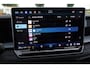 Volkswagen Tayron 1.5 eHybrid R-Line Edition 272PK / 200kW DSG, Comfort pakket plus (verwarmbare voorstoelen, verwarmbare achterbank, verwarmbare voorruit), LED Matrix (IQ.Lights), panoramadak, Harman Kardon geluidssysteem, Black Style pakket, draadloos Apple Carplay & Android Auto, DAB+, elektrische achterklep (Easy Open & Close), parkeerassistent (Park Assist Pro), 3-zone climatronic, adaptief onderstel (DCC), dodehoekdetectie (Side Assist), adaptieve cruise control (ACC), ErgoActive voorstoelen met massage- en geheugenfunctie, elektrisch verstel-, verwarm- en inklapbare buitenspiegels, lederen 'Varenna' bekleding, 20" 'York' LMV etc.