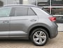 Volkswagen T-Roc 1.5 TSI 150pk DSG-aut. R-LINE / Trekhaak afn. / IQ Light / Camera / Stoelverw./ FABRIEKS garantie