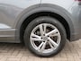 Volkswagen T-Roc 1.5 TSI 150pk DSG-aut. R-LINE / Trekhaak afn. / IQ Light / Camera / Stoelverw./ FABRIEKS garantie