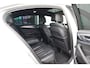 BMW 5-Serie 520i High Executive Aut8 | 184PK | Panoramadak | Sfeerverlichting | Comfortstoelen + Memory | Vol leder | Zonnenschermen | Camera | 2018.