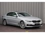 BMW 5-Serie 520i High Executive Aut8 | 184PK | Panoramadak | Sfeerverlichting | Comfortstoelen + Memory | Vol leder | Zonnenschermen | Camera | 2018.