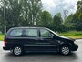 Kia Carnival 2.5 V6 EX|AUT|6PERS|PARKSENSOR|TREKHAAK|ELEKPAKKET|RIJD OPRECHT PERFECT