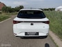 SEAT Leon Sportstourer 1.5 eTSI FR / Pano / Trekhaak / Navi