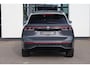 Volkswagen Tiguan 1.5 eHybrid R-Line Edition 272PK / 200kW DSG, Wegklapbare trekhaak incl. aanhangermanoeuvreerhulp (Trailer Assist), LED Matrix (IQ.Lights), adaptieve cruise control (ACC) met Travel Assist, 20" 'York' LMV, parkeerassistent (Park Assist Pro), Comfort pakket plus (verwarmbare voorstoelen, verwarmbare achterbank, verwarmbare voorruit), elektrische achterklep (Easy Open & Close), panoramadak, Harman Kardon geluidssysteem, Black Style pakket, Interieur Style pakket (lederen 'Varenna' bekleding, elektrisch verstelbare ErgoActive voorstoelen met massage- en geheugenfunctie), draadloos Apple Carplay & Android Auto, dodehoekdetectie (Side Assist) etc.