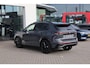 Volkswagen Tiguan 1.5 eHybrid R-Line Edition 272PK / 200kW DSG, Wegklapbare trekhaak incl. aanhangermanoeuvreerhulp (Trailer Assist), LED Matrix (IQ.Lights), adaptieve cruise control (ACC) met Travel Assist, 20" 'York' LMV, parkeerassistent (Park Assist Pro), Comfort pakket plus (verwarmbare voorstoelen, verwarmbare achterbank, verwarmbare voorruit), elektrische achterklep (Easy Open & Close), panoramadak, Harman Kardon geluidssysteem, Black Style pakket, Interieur Style pakket (lederen 'Varenna' bekleding, elektrisch verstelbare ErgoActive voorstoelen met massage- en geheugenfunctie), draadloos Apple Carplay & Android Auto, dodehoekdetectie (Side Assist) etc.