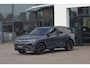 Volkswagen Tiguan 1.5 eHybrid R-Line Edition 272PK / 200kW DSG, Wegklapbare trekhaak incl. aanhangermanoeuvreerhulp (Trailer Assist), LED Matrix (IQ.Lights), adaptieve cruise control (ACC) met Travel Assist, 20" 'York' LMV, parkeerassistent (Park Assist Pro), Comfort pakket plus (verwarmbare voorstoelen, verwarmbare achterbank, verwarmbare voorruit), elektrische achterklep (Easy Open & Close), panoramadak, Harman Kardon geluidssysteem, Black Style pakket, Interieur Style pakket (lederen 'Varenna' bekleding, elektrisch verstelbare ErgoActive voorstoelen met massage- en geheugenfunctie), draadloos Apple Carplay & Android Auto, dodehoekdetectie (Side Assist) etc.