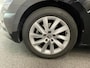 Skoda Superb Combi 1.4 TSI iV Business Edition PHEV Automaat Navigatie Stoelverwarming Voor en Achter Draadloze Telefoonlader Stuurverwarming Cruise Control Elektrisch Verstelbare Stoelen Apple CarPlay