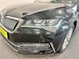 Skoda Superb Combi 1.4 TSI iV Business Edition PHEV Automaat Navigatie Stoelverwarming Voor en Achter Draadloze Telefoonlader Stuurverwarming Cruise Control Elektrisch Verstelbare Stoelen Apple CarPlay