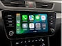 Skoda Superb Combi 1.4 TSI iV Business Edition PHEV Automaat Navigatie Stoelverwarming Voor en Achter Draadloze Telefoonlader Stuurverwarming Cruise Control Elektrisch Verstelbare Stoelen Apple CarPlay
