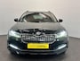 Skoda Superb Combi 1.4 TSI iV Business Edition PHEV Automaat Navigatie Stoelverwarming Voor en Achter Draadloze Telefoonlader Stuurverwarming Cruise Control Elektrisch Verstelbare Stoelen Apple CarPlay