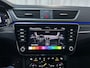 Skoda Superb Combi 1.5 TSI 150pk DSG ACT Business Edition Plus Stoelverwarming Camera Adaptive Cruise Sfeerverlichting