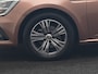 Renault Megane Estate 1.3 TCe Intens 141pk | Trekhaak | Keyless Entry | Sfeerverlichting | LED Koplampen | Cruise Control | Navigatie | DAB | Lane Assist | Climate Control |