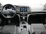 Renault Megane Estate 1.3 TCe Intens 141pk | Trekhaak | Keyless Entry | Sfeerverlichting | LED Koplampen | Cruise Control | Navigatie | DAB | Lane Assist | Climate Control |