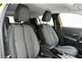 Peugeot 208 1.2 Hybrid e-DCS6 Allure | 110PK | AUTOMAAT | HYBRID | Navigatie | Parkeercamera Voor & Achter | Dodehoek Detectie |