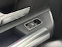 Mercedes-Benz GLA 250 e Business Solution Luxury Limited / Elektrische wegklapbare Trekhaak / Elektrische verstelbare voorstoelen met Memory / Stoelverwarming Voor / Panoramisch Glazen Schuif-Kanteldak /