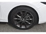 Mazda 3 2.0 SkyActiv-G 120 SkyLease+ Keyless | PDC | Cruise | LMV | Camera