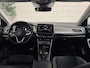 Volkswagen T-Roc 1.5 TSI DSG Style | Massage | IQ | Beats | Trekhaak