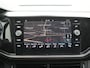 Volkswagen T-Cross 1.0 TSI Life - RIJKLAARPRIJS - All Seasonbanden - Trekhaak - Adaptive Cruise Control