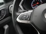 Volkswagen T-Cross 1.0 TSI Life - RIJKLAARPRIJS - All Seasonbanden - Trekhaak - Adaptive Cruise Control