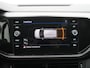 Volkswagen T-Cross 1.0 TSI Life - RIJKLAARPRIJS - All Seasonbanden - Trekhaak - Adaptive Cruise Control