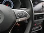 Volkswagen T-Cross 1.0 TSI Life - RIJKLAARPRIJS - All Seasonbanden - Trekhaak - Adaptive Cruise Control