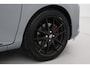 Toyota Yaris 1.5 Hybrid GR-Sport | Stoelverwarming | Keyless | Cruise Control | Clima | Camera | 17 inch | Leder/alcantara | Rijstrooksensor | Bluetooth | Privacy glas | Dakspoiler