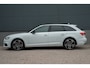 Audi A4 Avant 40 TFSI ProLine 190PK | Trekhaak | Carplay | 19'Inch | Leer |