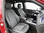 Mercedes-Benz GLA 250 e Plug-In Hybride | Trekhaak | Nightpakket | Sfeerverlichting | 11 kW Laden | Stuur en Stoelverwarming | Inclusief 24 maanden MB Certified garantie voor Europa.