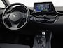 Toyota C-HR / C-HR+ 1.8 Hybrid Sport Automaat (NAVIGATIE, CLIMATE, CAMERA, SPORTSTOELEN, ADAPTIVE CRUISE, ZWART HEMEL, NIEUWSTAAT)