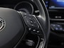 Toyota C-HR / C-HR+ 1.8 Hybrid Sport Automaat (NAVIGATIE, CLIMATE, CAMERA, SPORTSTOELEN, ADAPTIVE CRUISE, ZWART HEMEL, NIEUWSTAAT)