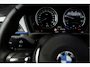 BMW X2 2.0i xDrive | M-Sport | Navigatie | Panorama | Leder | Memory | PDC | 19"LM | NL Auto | Misano Blau