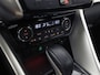Mitsubishi Eclipse Cross 1.5 DI-T Intense 163Pk Automaat (APPLE CARPLAY, GROOT NAVI, CAMERA, GETINT GLAS, SPORTSTOELEN, TREKHAAK, CRUISE, NIEUWSTAAT)