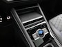 Volkswagen Tiguan 1.5 eHybrid R-Line Edition 204 PK Plug in hybrid | Trekhaak | 360 Camera | Stoelverwaming | Stuurverwarming | Panoramadak | Navigatie | Apple Carplay | Android Auto | Dodehoeksensoren | Elektrische achterklep | Keyless access |