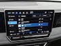 Volkswagen Tiguan 1.5 eHybrid R-Line Edition 204 PK Plug in hybrid | Trekhaak | 360 Camera | Stoelverwaming | Stuurverwarming | Panoramadak | Navigatie | Apple Carplay | Android Auto | Dodehoeksensoren | Elektrische achterklep | Keyless access |