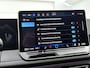 Volkswagen Tiguan 1.5 eHybrid R-Line Edition 204 PK Plug in hybrid | Trekhaak | 360 Camera | Stoelverwaming | Stuurverwarming | Panoramadak | Navigatie | Apple Carplay | Android Auto | Dodehoeksensoren | Elektrische achterklep | Keyless access |