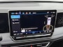 Volkswagen Tiguan 1.5 eHybrid R-Line Edition 204 PK Plug in hybrid | Trekhaak | 360 Camera | Stoelverwaming | Stuurverwarming | Panoramadak | Navigatie | Apple Carplay | Android Auto | Dodehoeksensoren | Elektrische achterklep | Keyless access |