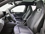 Volkswagen Tiguan 1.5 eHybrid R-Line Edition 204 PK Plug in hybrid | Trekhaak | 360 Camera | Stoelverwaming | Stuurverwarming | Panoramadak | Navigatie | Apple Carplay | Android Auto | Dodehoeksensoren | Elektrische achterklep | Keyless access |