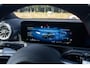Mercedes-Benz A-klasse 180 AMG Line|BTW|Facelift|Panoramadak|Sfeerverlichting|CarPlay|LED|Org NL NAP|1 Eig|Dealer Onderhouden