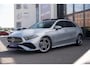 Mercedes-Benz A-klasse 180 AMG Line|BTW|Facelift|Panoramadak|Sfeerverlichting|CarPlay|LED|Org NL NAP|1 Eig|Dealer Onderhouden