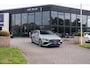 Mercedes-Benz A-klasse 180 AMG Line|BTW|Facelift|Panoramadak|Sfeerverlichting|CarPlay|LED|Org NL NAP|1 Eig|Dealer Onderhouden