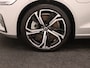 Volvo S60 T6 PLUG-IN HYBRID LONG RANGE PLUS DARK SCHUIFDAK 19INCH HARMAN KARDON GETINT GLAS